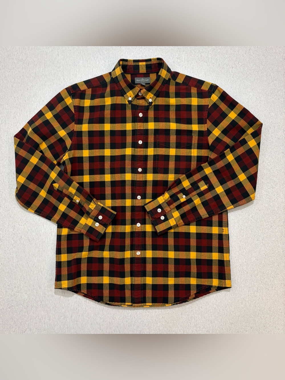 L.L. Bean Signature Chamois Cloth Shirt Medium Slim Fit Scotch Plaid Flannel